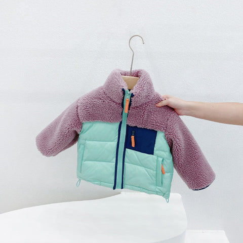 Colorful and Practical Fleece Jacket