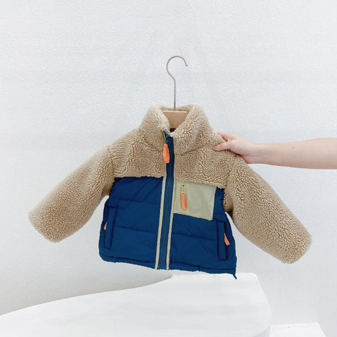 Colorful and Practical Fleece Jacket