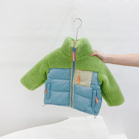 Colorful and Practical Fleece Jacket