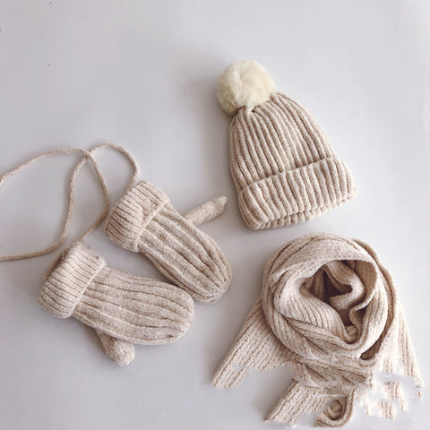 Ribbed Chenille Hat, Scarf and Gloves Set