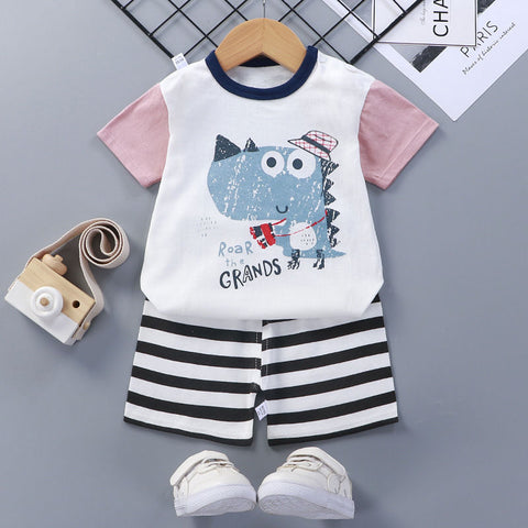 T-Shirt and Shorts Friendly Character Set