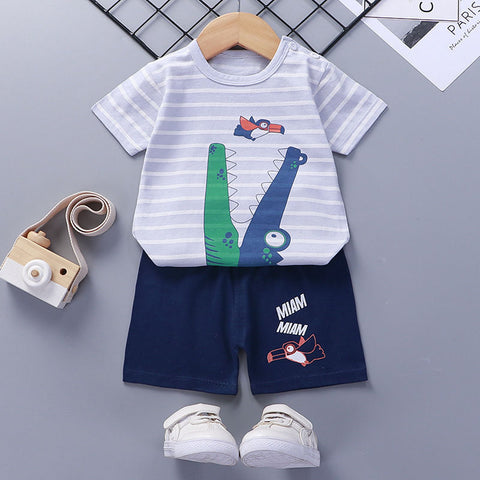 T-Shirt and Shorts Friendly Character Set