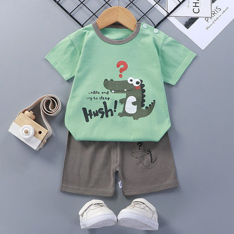 T-Shirt and Shorts Friendly Character Set