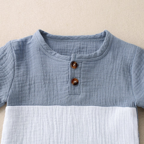 Set di maglietta e pantaloncini in morbido cotone traspirante