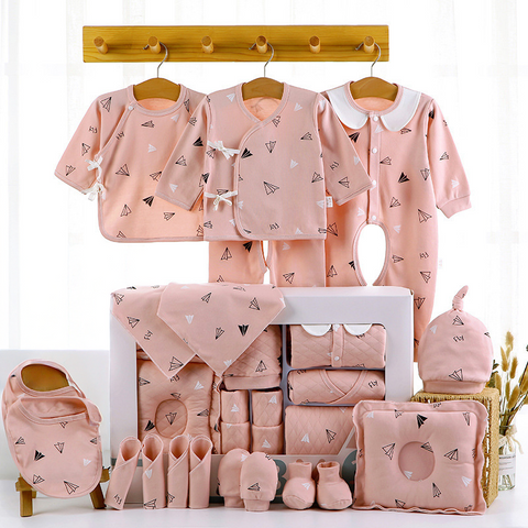 Quilted Combed Cotton 18-piece Newborn Gift Box Set