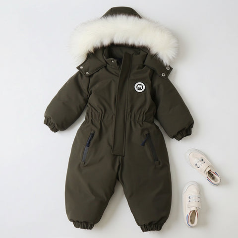 Isolierter, warmer Skioverall mit Kapuze