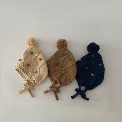 Soft Wool-Blend Hat with Pom-Pom and Ear Flaps