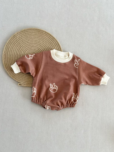 Niedlicher Strampler aus weicher Baumwolle mit Cartoon-Print