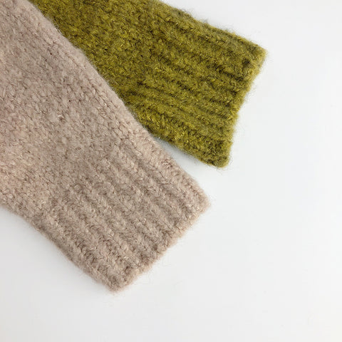 Cozy Soft Wool-blend Cardigan with Raglan Sleeves