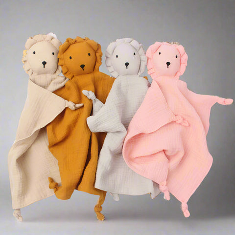 Comfort Muslin Blanket with Lion Plush