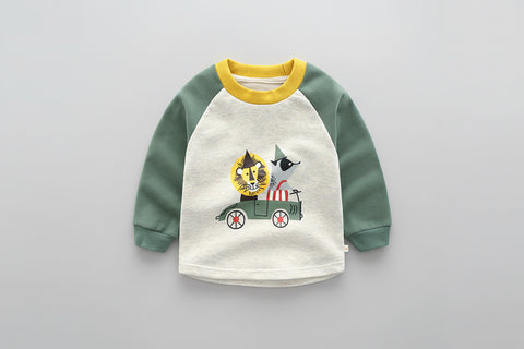 كنزة قطنية بطبعة سيارات مرحة